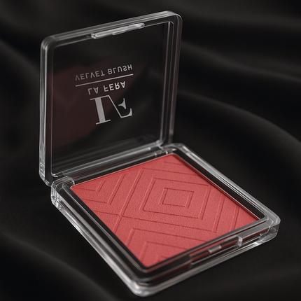 LA FERA VELVET BLUSH