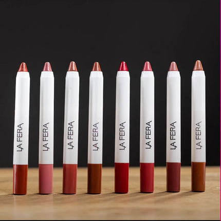 LA FERA Lip Crayon Lipstick